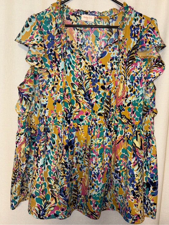 Tops - Women’s Multi-Color Top
